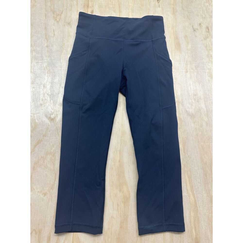 lululemon athletica navy cropped Leggings